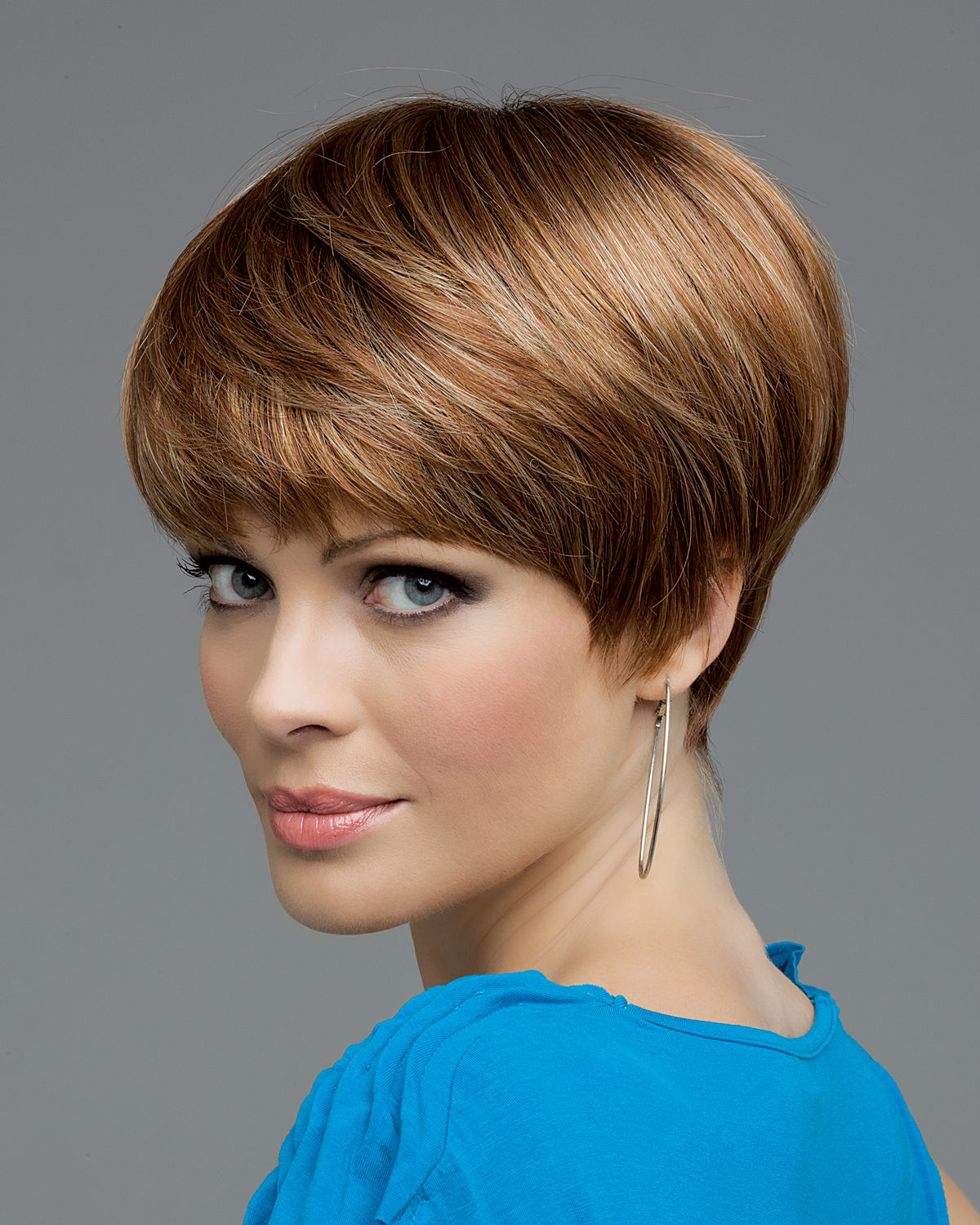 New high quality synthetic wigs at a low price